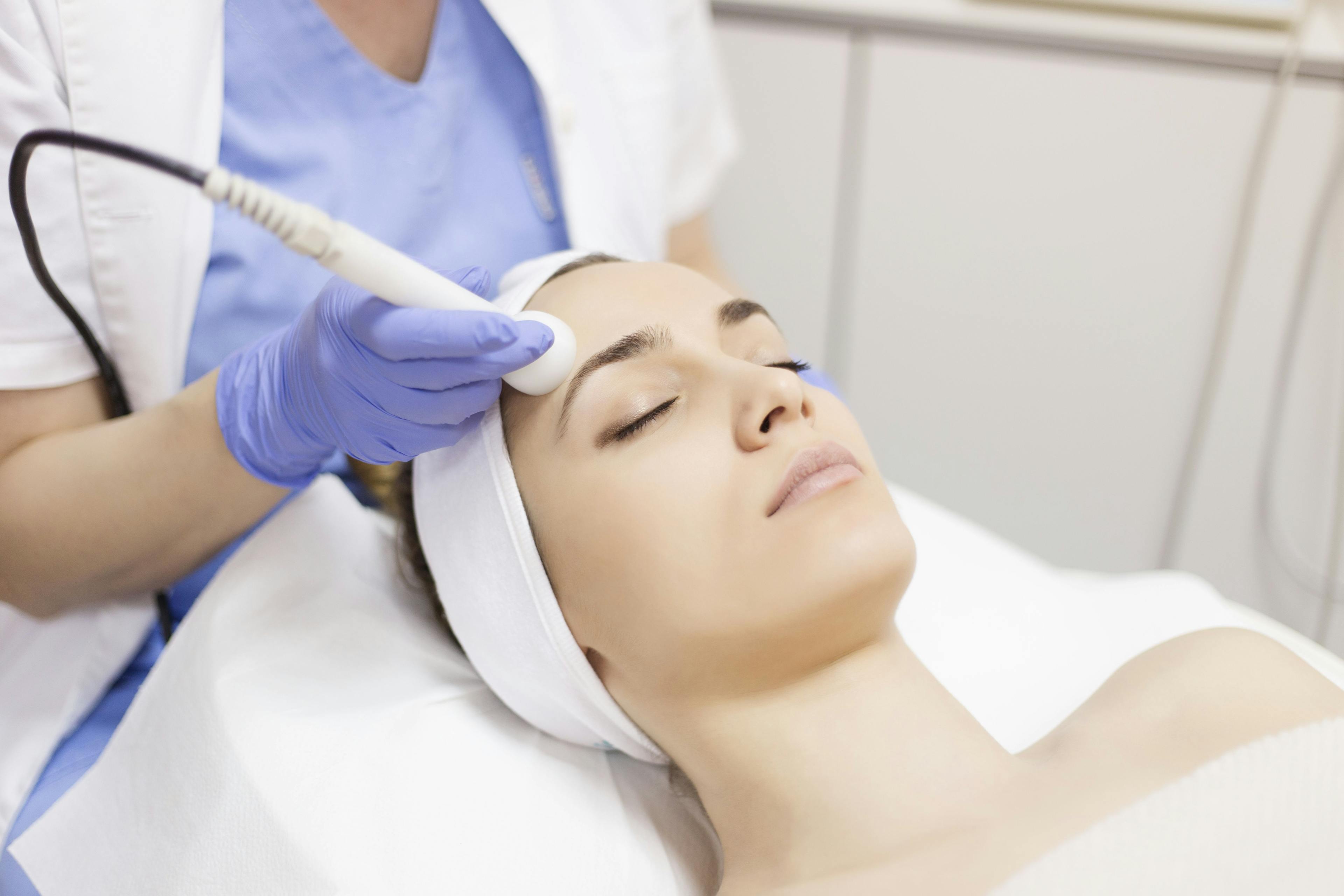 woman skin tightening treatment